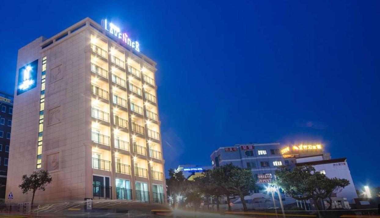 Jeju Lavender Hotel Seogwipo Dış mekan fotoğraf